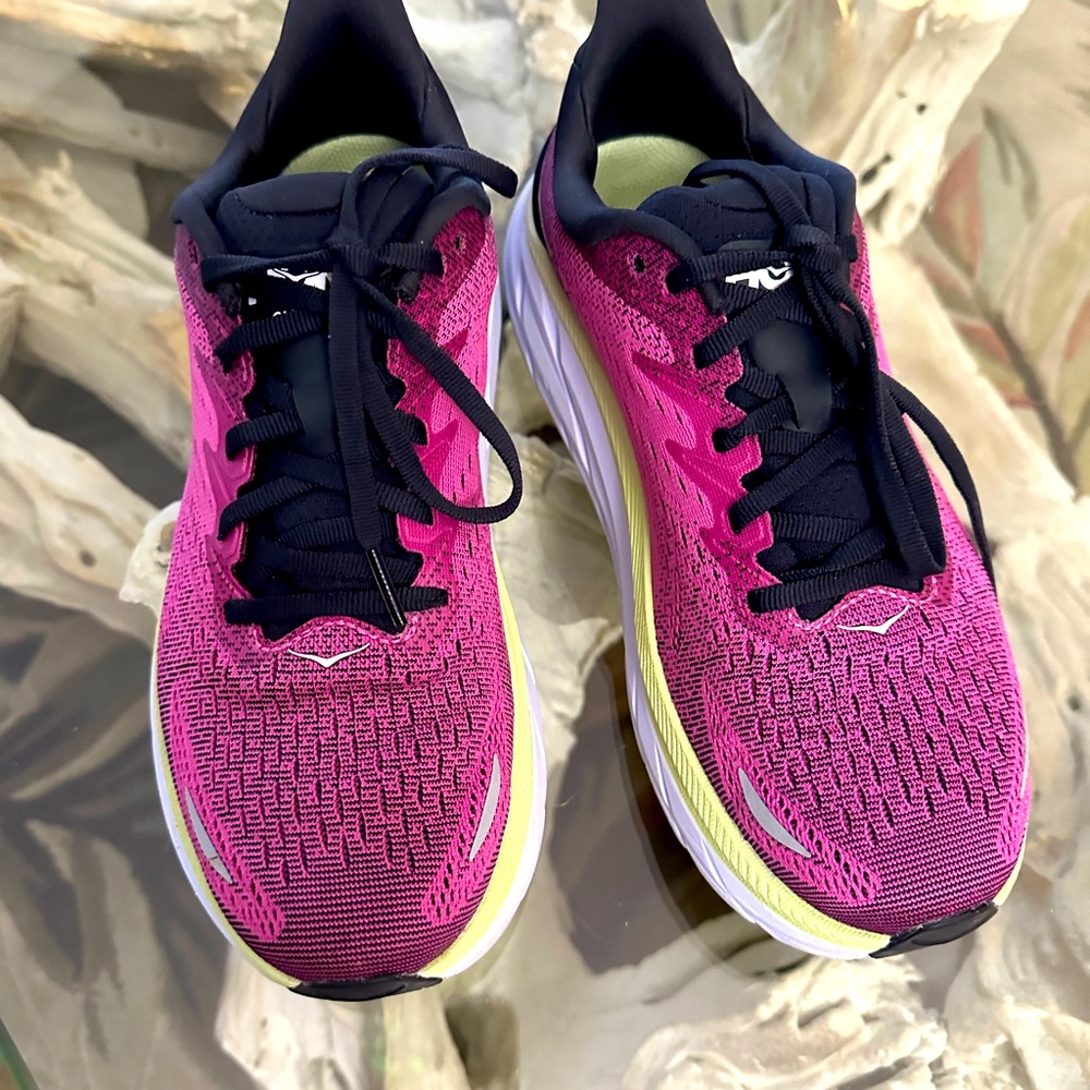 Clifton 8 by HOKA . Barely used wrong size ordered. Excellent shape.